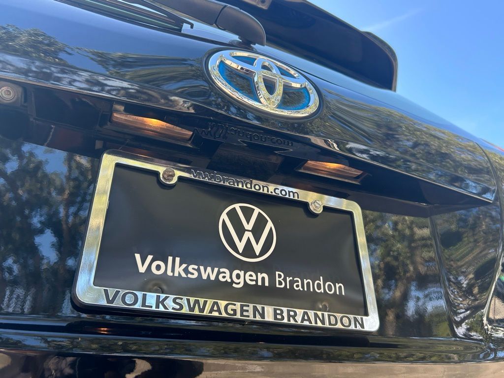 2017 Toyota Prius v Five Tampa FL