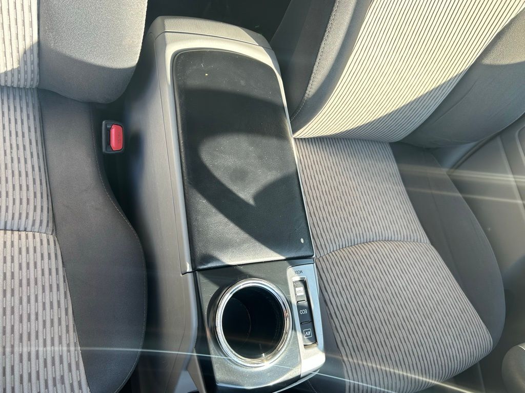 2017 Toyota Prius v Five Tampa FL