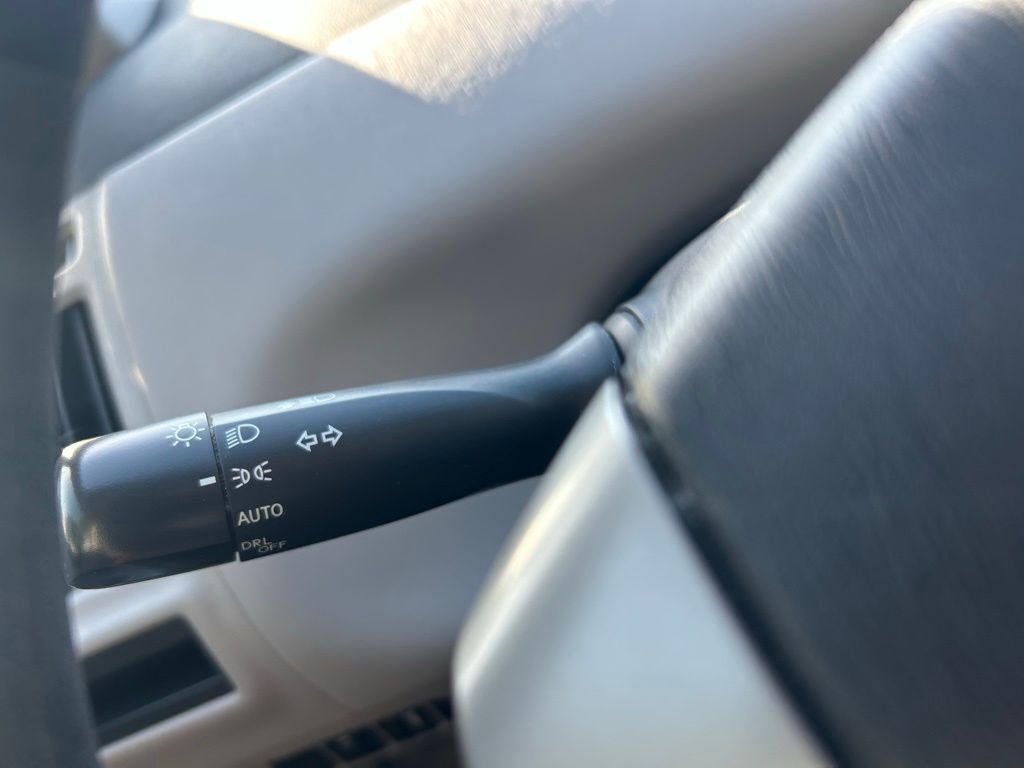 2017 Toyota Prius v Five Tampa FL