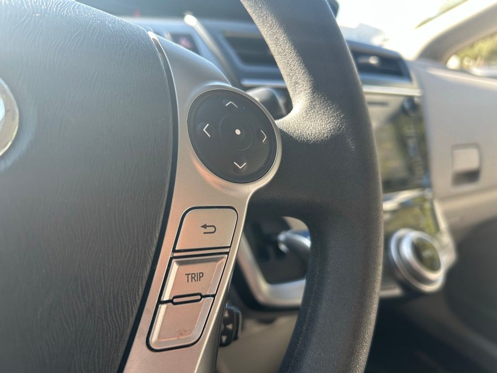 2017 Toyota Prius v Five Tampa FL