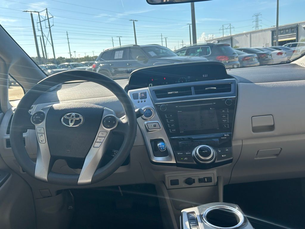 2017 Toyota Prius v Five Tampa FL