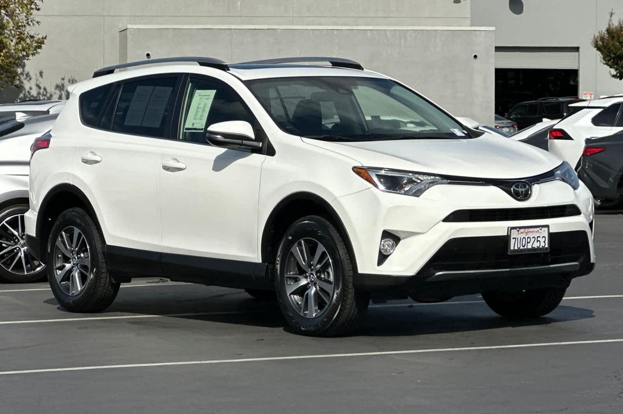 2017 Toyota RAV4 XLE Roseville CA