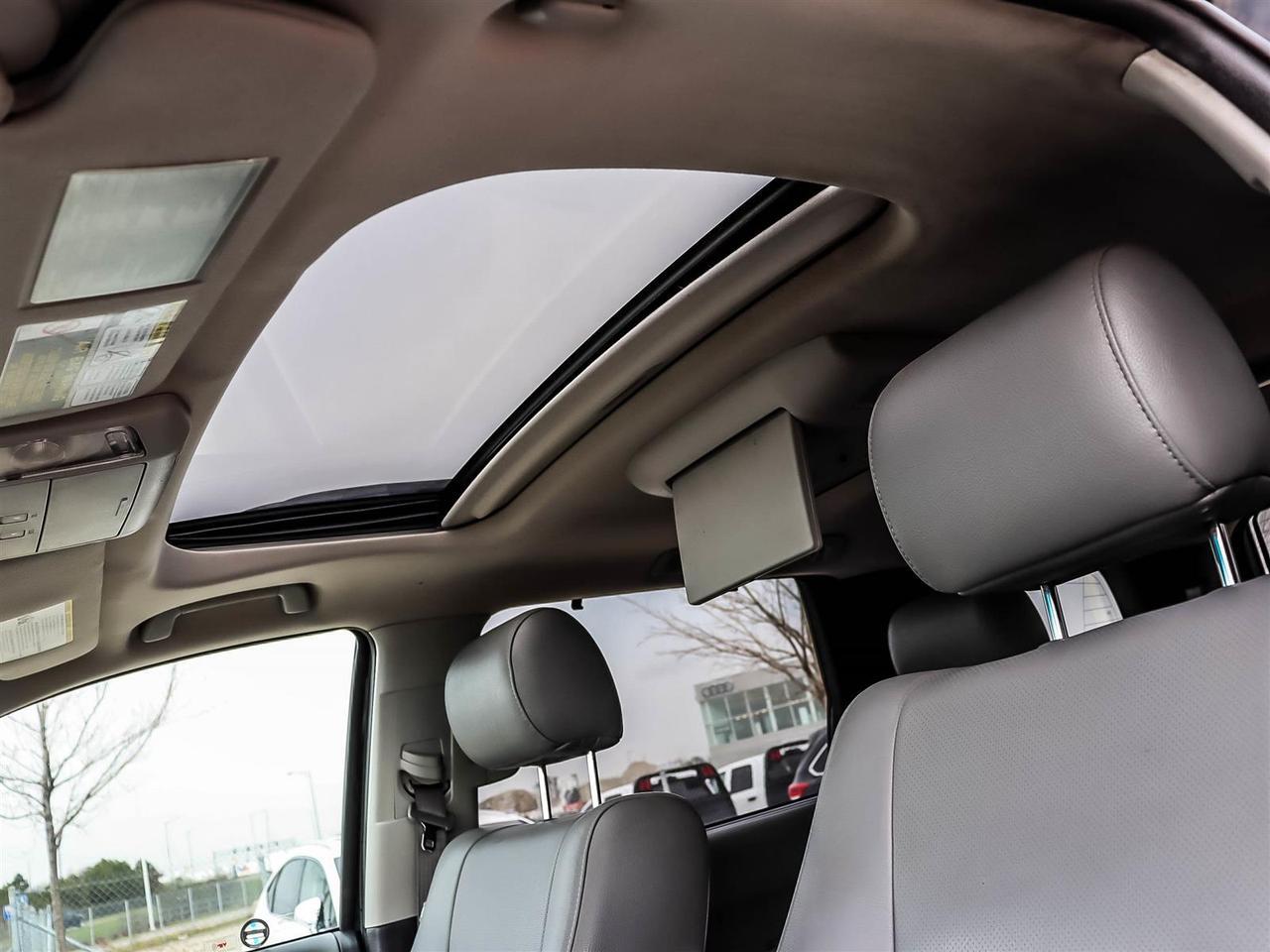 2017 Toyota Sequoia Platinum Mississauga ON