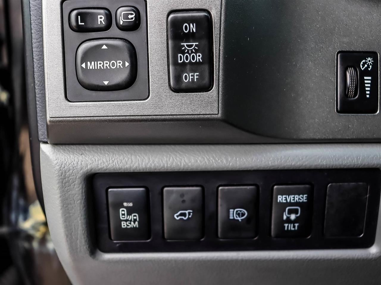 2017 Toyota Sequoia Platinum Mississauga ON