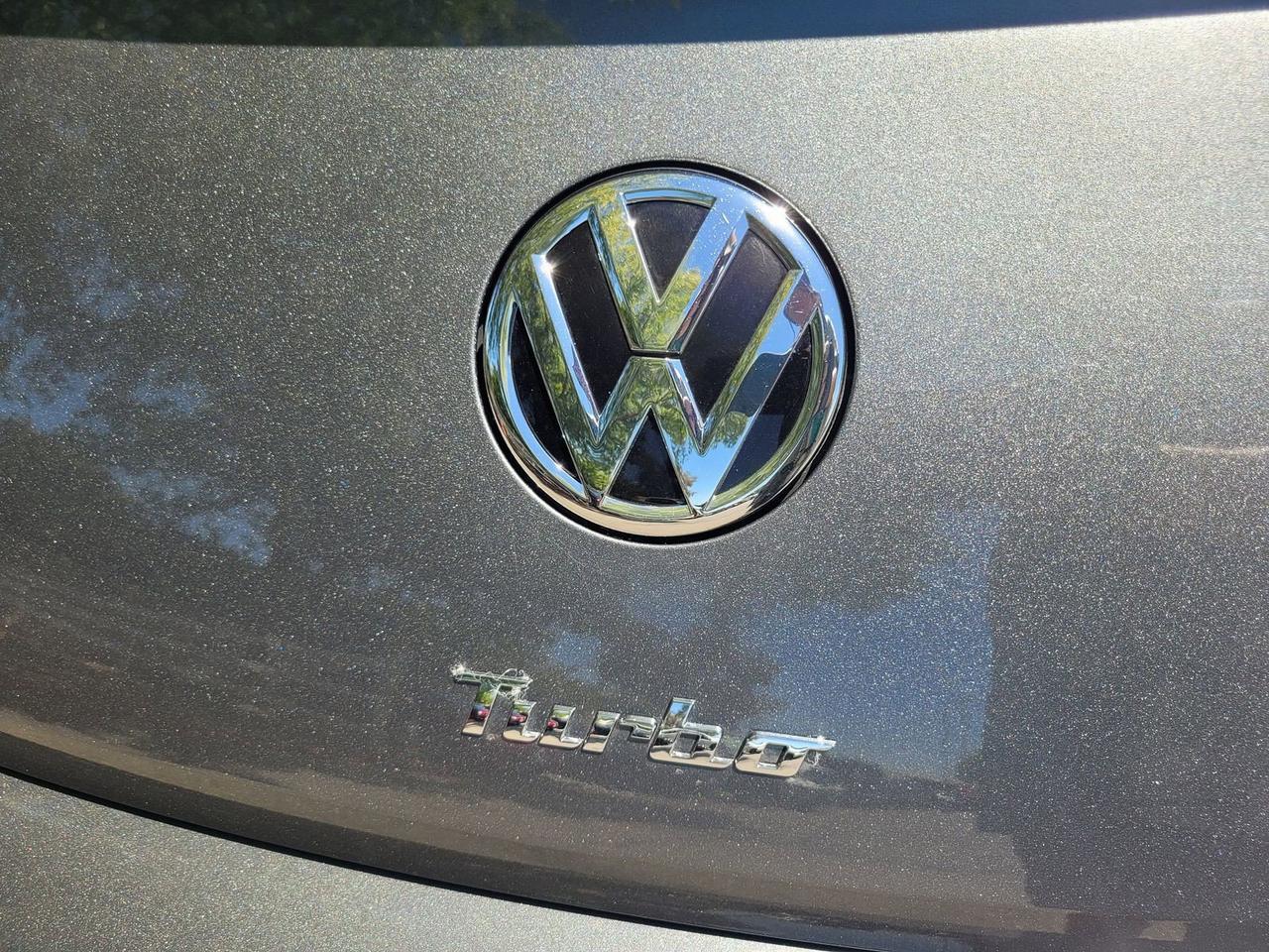 2017 VOLKSWAGEN BEETLE 1.8T SEL Roseville CA