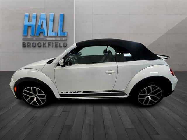 2017 Volkswagen Beetle Convertible 1.8T Dune Oshkosh WI