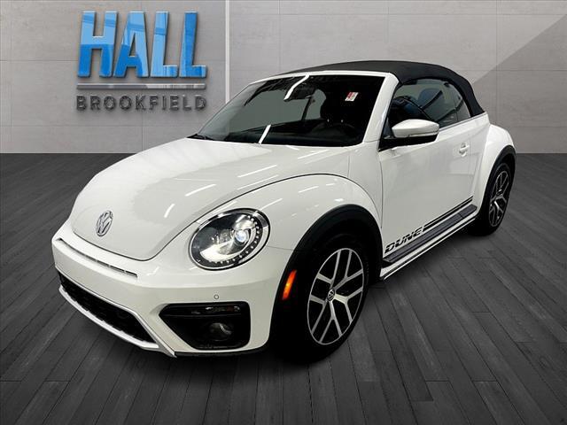 2017 Volkswagen Beetle Convertible 1.8T Dune Oshkosh WI
