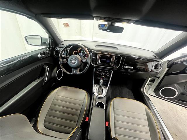 2017 Volkswagen Beetle Convertible 1.8T Dune Oshkosh WI
