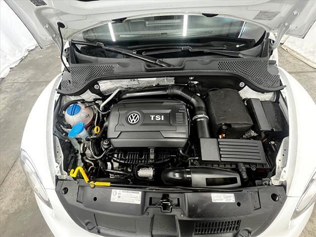 2017 Volkswagen Beetle Convertible 1.8T Dune Oshkosh WI
