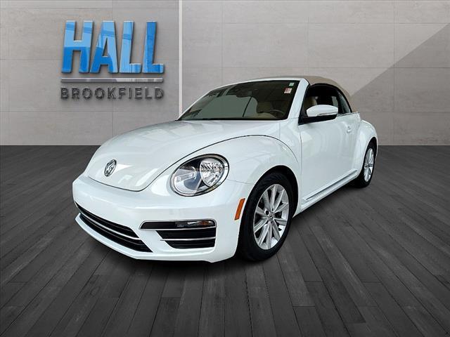 2017 Volkswagen Beetle Convertible 1.8T SE Oshkosh WI