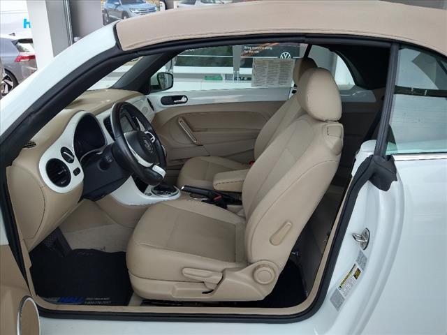 2017 Volkswagen Beetle Convertible 1.8T SE Oshkosh WI