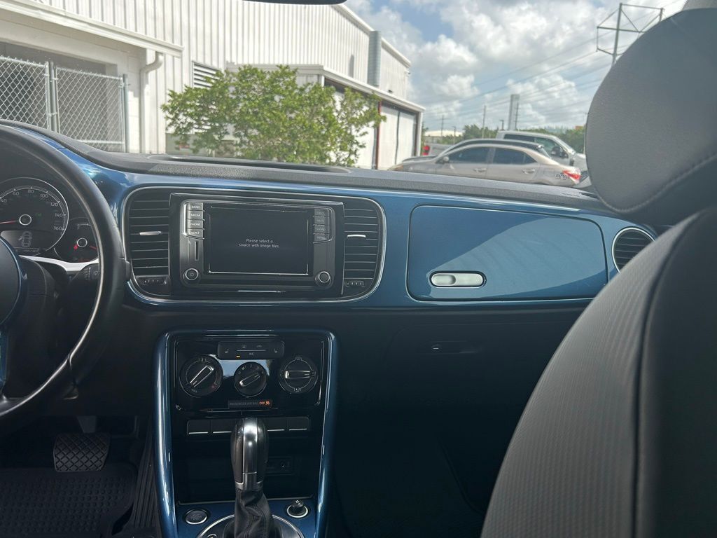 2017 Volkswagen Beetle Tampa FL