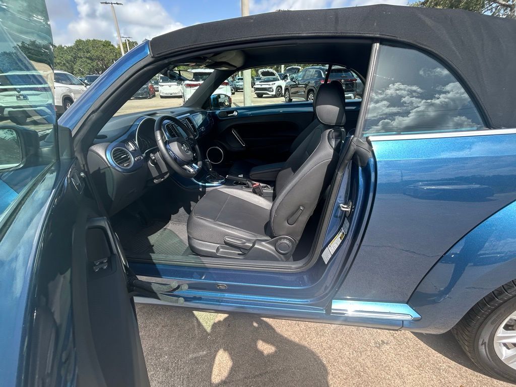 2017 Volkswagen Beetle Tampa FL