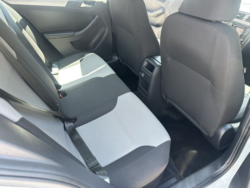 2017 Volkswagen Jetta 1.4T S - GOOD SERVICE HISTORY - LOW MILES Webster MA 2017 Volkswagen Jetta 1.4T S - GOOD SERVICE HISTORY - LOW MILES Webster MA
