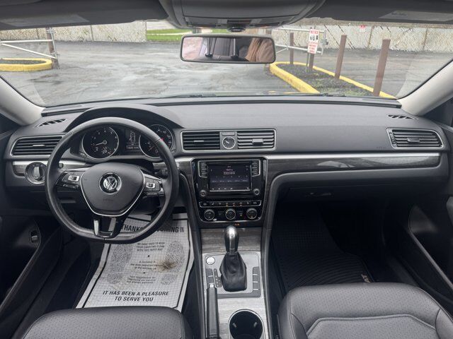 2017 Volkswagen Passat