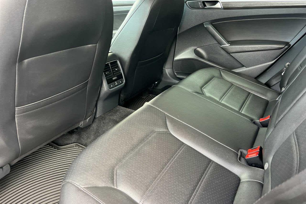 2017 Volkswagen Passat 1.8T SE w/Technology Roseville CA