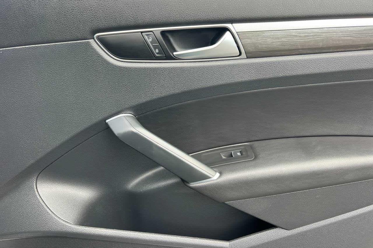 2017 Volkswagen Passat 1.8T SE w/Technology Roseville CA