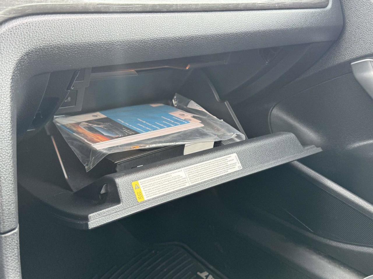 2017 Volkswagen Passat 1.8T SEL Premium Clifton Park NY