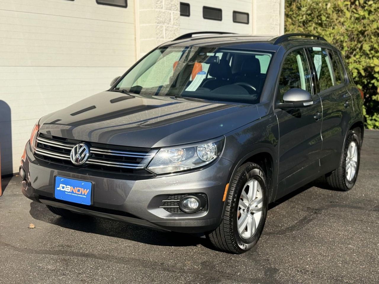 2017 Volkswagen TIGUAN