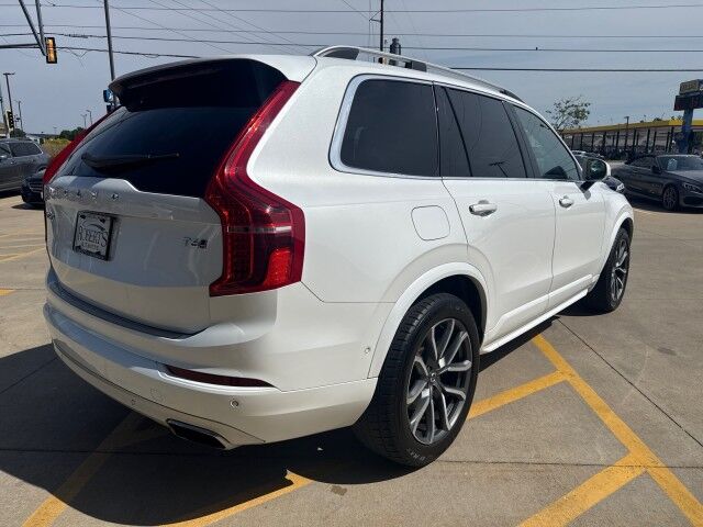 2017 Volvo XC90 Momentum Springfield IL 2017 Volvo XC90 Momentum Springfield IL