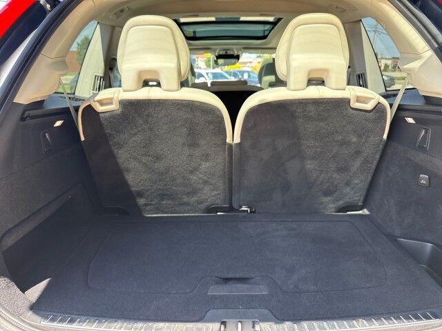 2017 Volvo XC90 Momentum Springfield IL 2017 Volvo XC90 Momentum Springfield IL