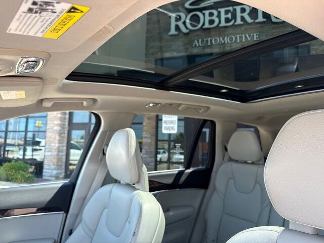 2017 Volvo XC90 Momentum Springfield IL 2017 Volvo XC90 Momentum Springfield IL