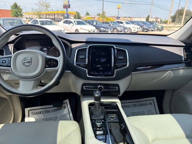 2017 Volvo XC90 Momentum Springfield IL 2017 Volvo XC90 Momentum Springfield IL
