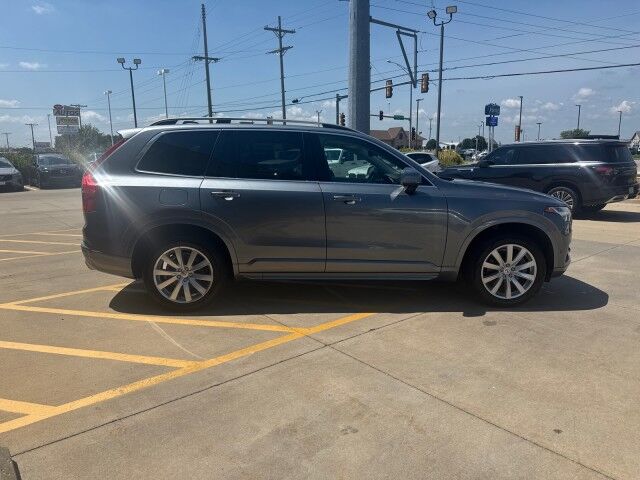2017 Volvo XC90 Momentum Springfield IL 2017 Volvo XC90 Momentum Springfield IL