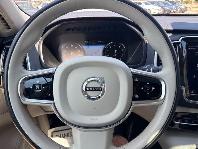 2017 Volvo XC90 Momentum Springfield IL 2017 Volvo XC90 Momentum Springfield IL