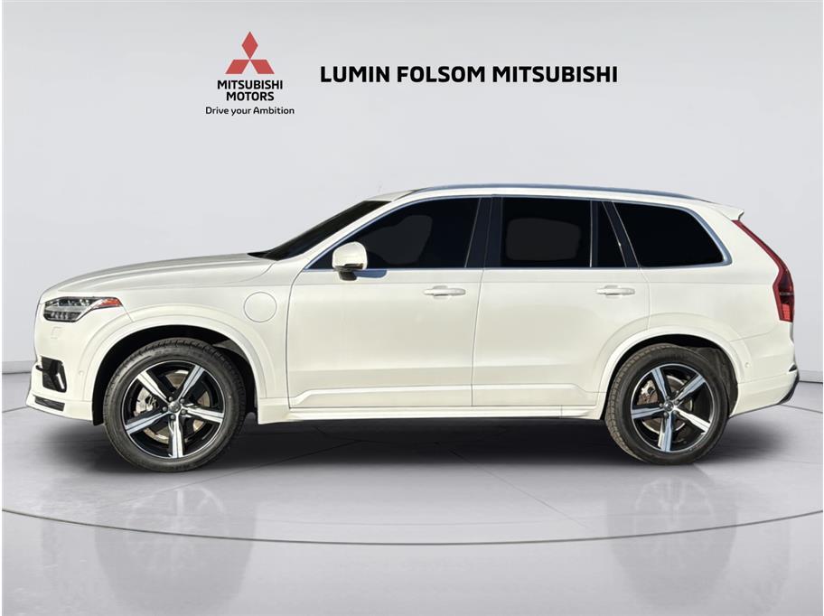 2017 Volvo XC90 T8 R-Design Sport Utility 4D 2017 Volvo XC90 T8 R-Design Sport Utility 4D