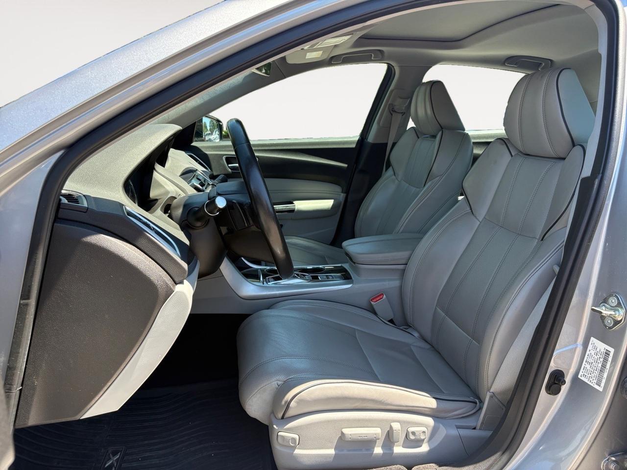 2018 Acura TLX w/Technology Pkg, SUNROOF, BACKUP CAMERA, PARKING SENSORS, HEATED SEATS, REMOTE START, NAVIGATION, BLIND SPOT ALERT, LANE KEEP ASSIST, ECON/SPORT+ MODE, PADDLE SHIFTERS, LOW MILES, SLIDE IN THIS SEDAN! Virginia Beach VA 2018 Acura TLX w/Technology Pkg, SUNROOF, BACKUP CAMERA, PARKING SENSORS, HEATED SEATS, REMOTE START, NAVIGATION, BLIND SPOT ALERT, LANE KEEP ASSIST, ECON/SPORT+ MODE, PADDLE SHIFTERS, LOW MILES, SLIDE IN THIS SEDAN! Virginia Beach VA