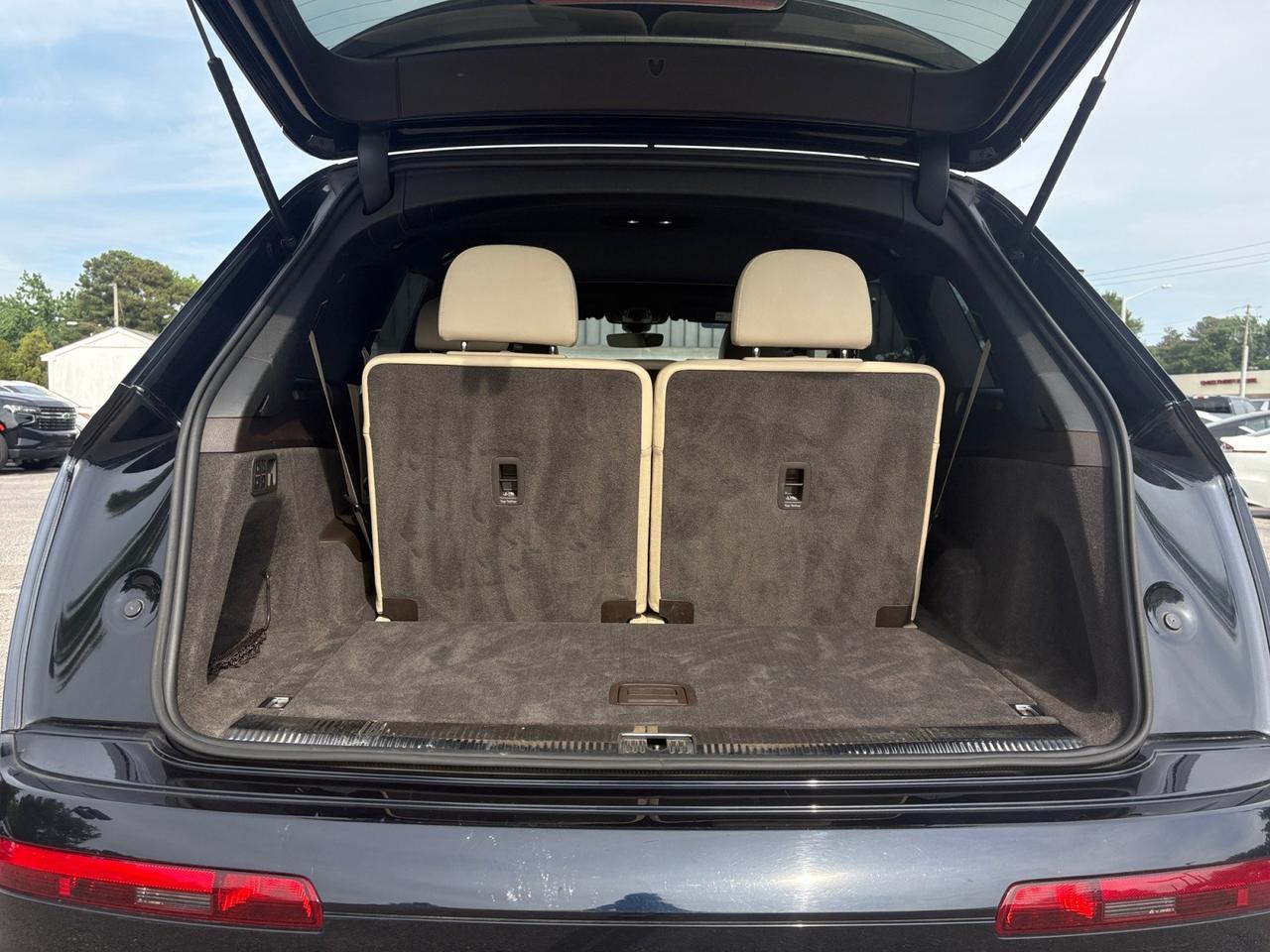2018 Audi Q7 Premium Plus, POWER LIFTGATE, BACKUP CAMERA, PANORAMIC MOONROOF, HEATED STEERING WHEEL & SEATS, APPLE CARPLAY/ANDROID AUTO, BLIND SPOT ALERT, LANE KEEP ASSIST, BOSE PREMIUM SOUND SYSTEM, ONLY 76K MILES, RIDE IN STYLE! Virginia Beach VA 2018 Audi Q7 Premium Plus, POWER LIFTGATE, BACKUP CAMERA, PANORAMIC MOONROOF, HEATED STEERING WHEEL & SEATS, APPLE CARPLAY/ANDROID AUTO, BLIND SPOT ALERT, LANE KEEP ASSIST, BOSE PREMIUM SOUND SYSTEM, ONLY 76K MILES, RIDE IN STYLE! Virginia Beach VA
