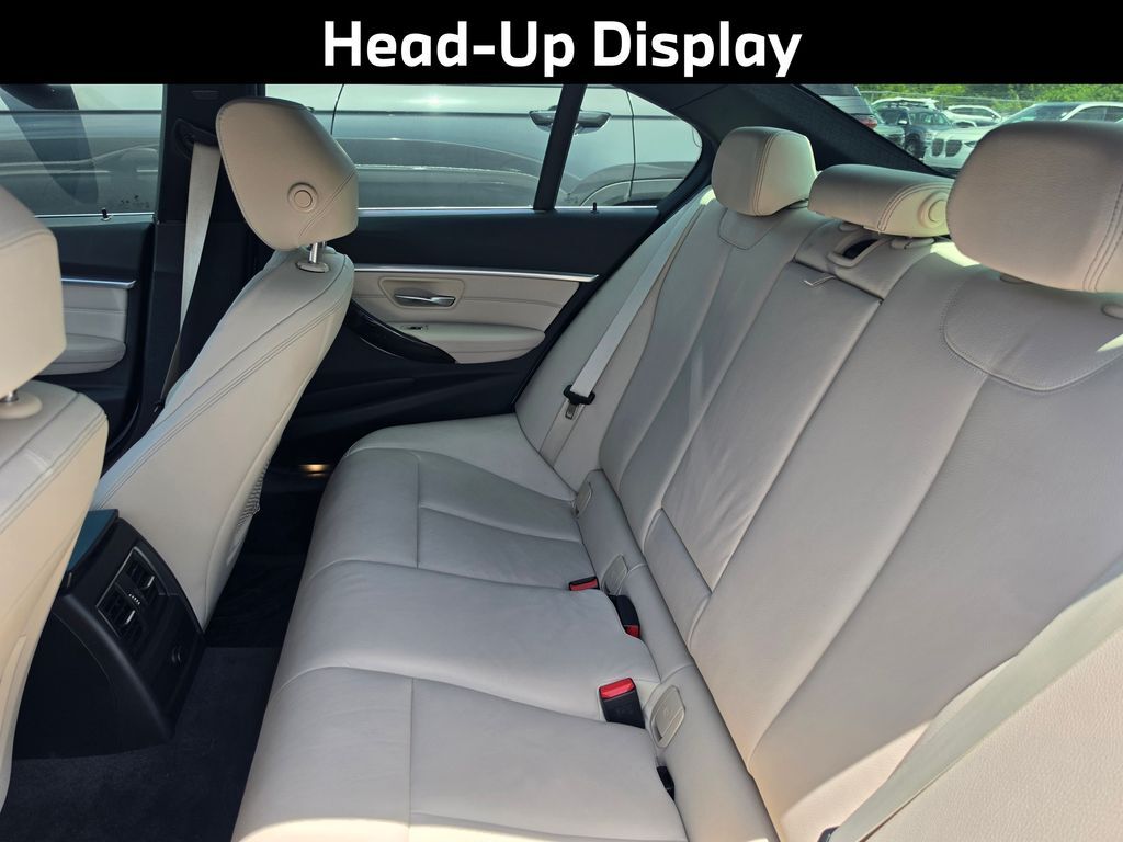 2018 BMW 3 Series 330i xDrive