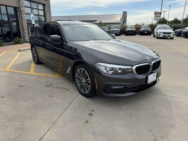 2018 BMW 5 Series 530e xDrive iPerformance Springfield IL 2018 BMW 5 Series 530e xDrive iPerformance Springfield IL
