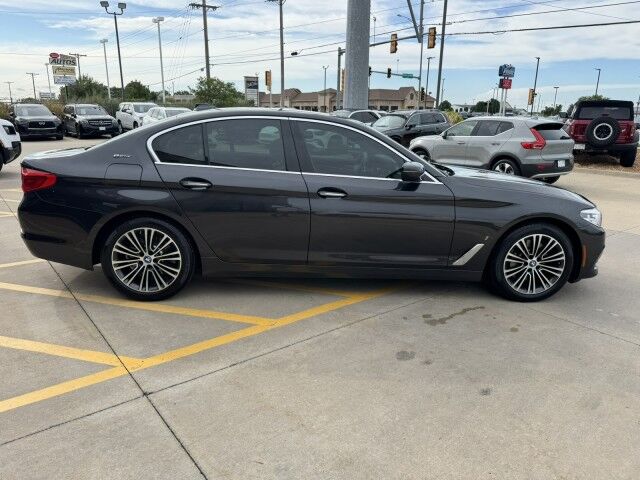 2018 BMW 5 Series 530e xDrive iPerformance Springfield IL 2018 BMW 5 Series 530e xDrive iPerformance Springfield IL