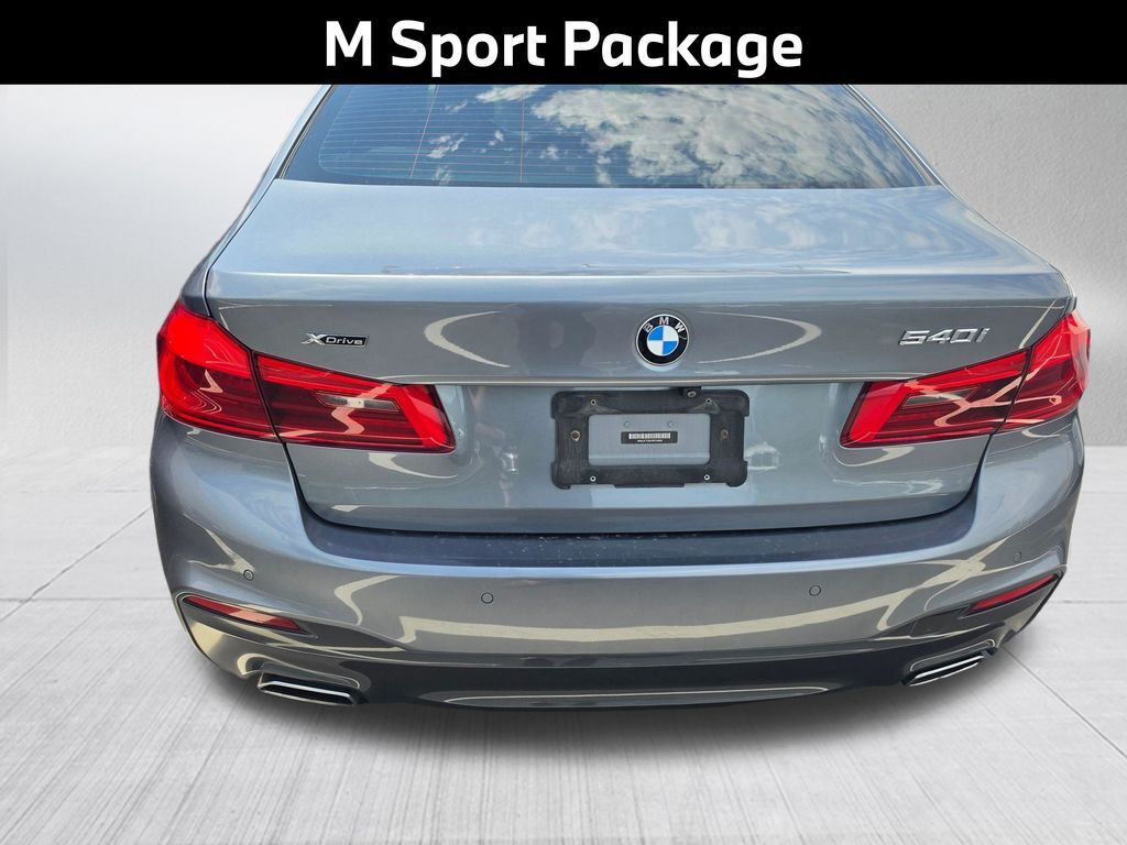 2018 BMW 5 Series 540i xDrive