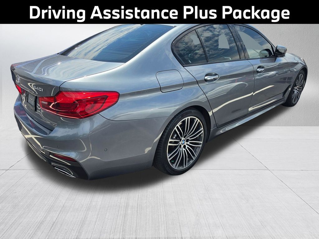 2018 BMW 5 Series 540i xDrive