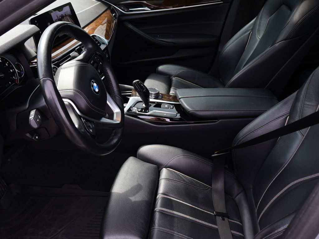 2018 BMW 5 Series 540i xDrive