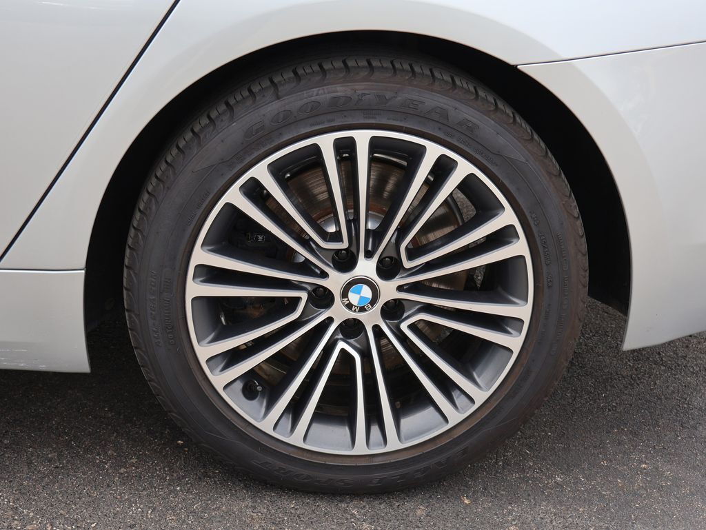 2018 BMW 5 Series 540i xDrive