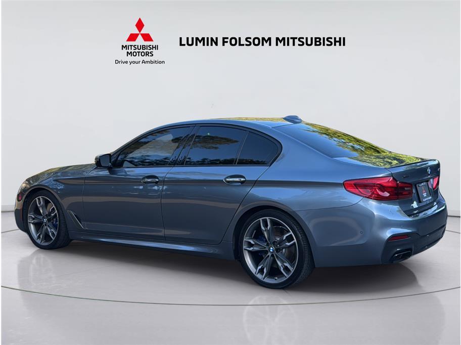 2018 BMW 5 Series M550i xDrive Sedan 4D 2018 BMW 5 Series M550i xDrive Sedan 4D