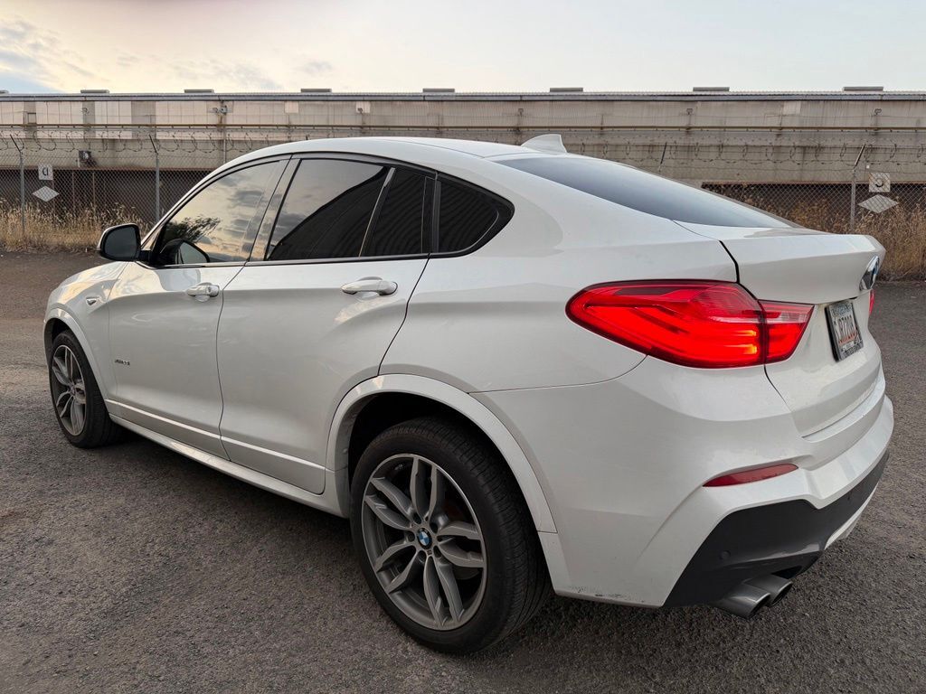 2018 BMW X4 xDrive28i 2018 BMW X4 xDrive28i