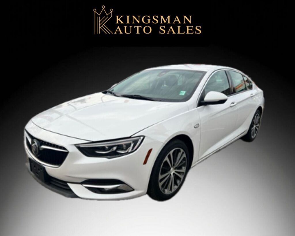 2018 Buick Regal Sportback Essence's photo