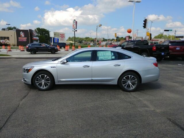 2018 Buick LaCrosse Essence Oshkosh WI