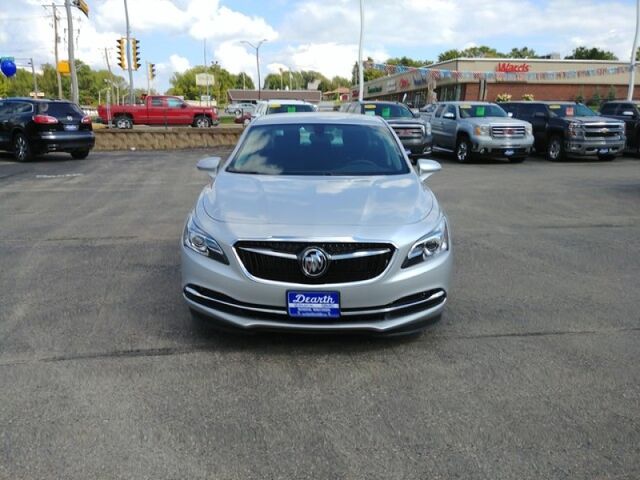 2018 Buick LaCrosse Essence Oshkosh WI