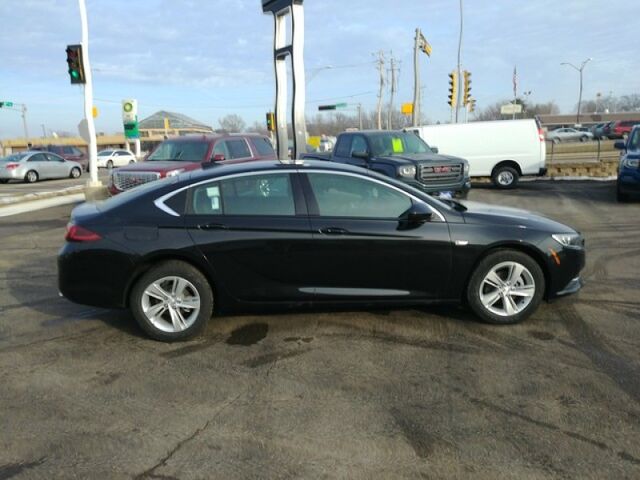 2018 Buick Regal Sportback Preferred Oshkosh WI 2018 Buick Regal Sportback Preferred Oshkosh WI