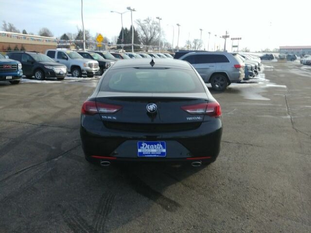 2018 Buick Regal Sportback Preferred Oshkosh WI 2018 Buick Regal Sportback Preferred Oshkosh WI