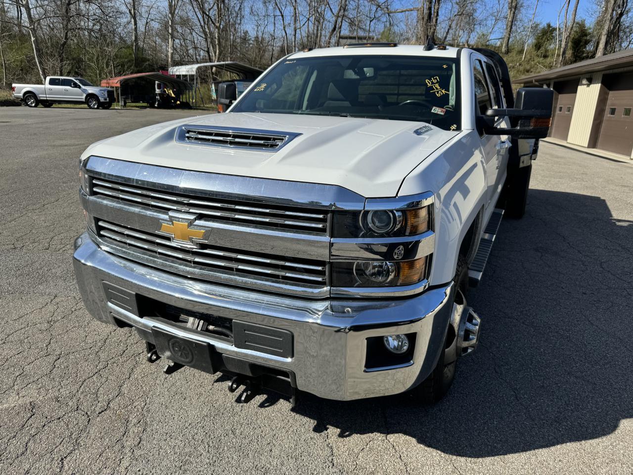 CHEVROLETSILVERADO3