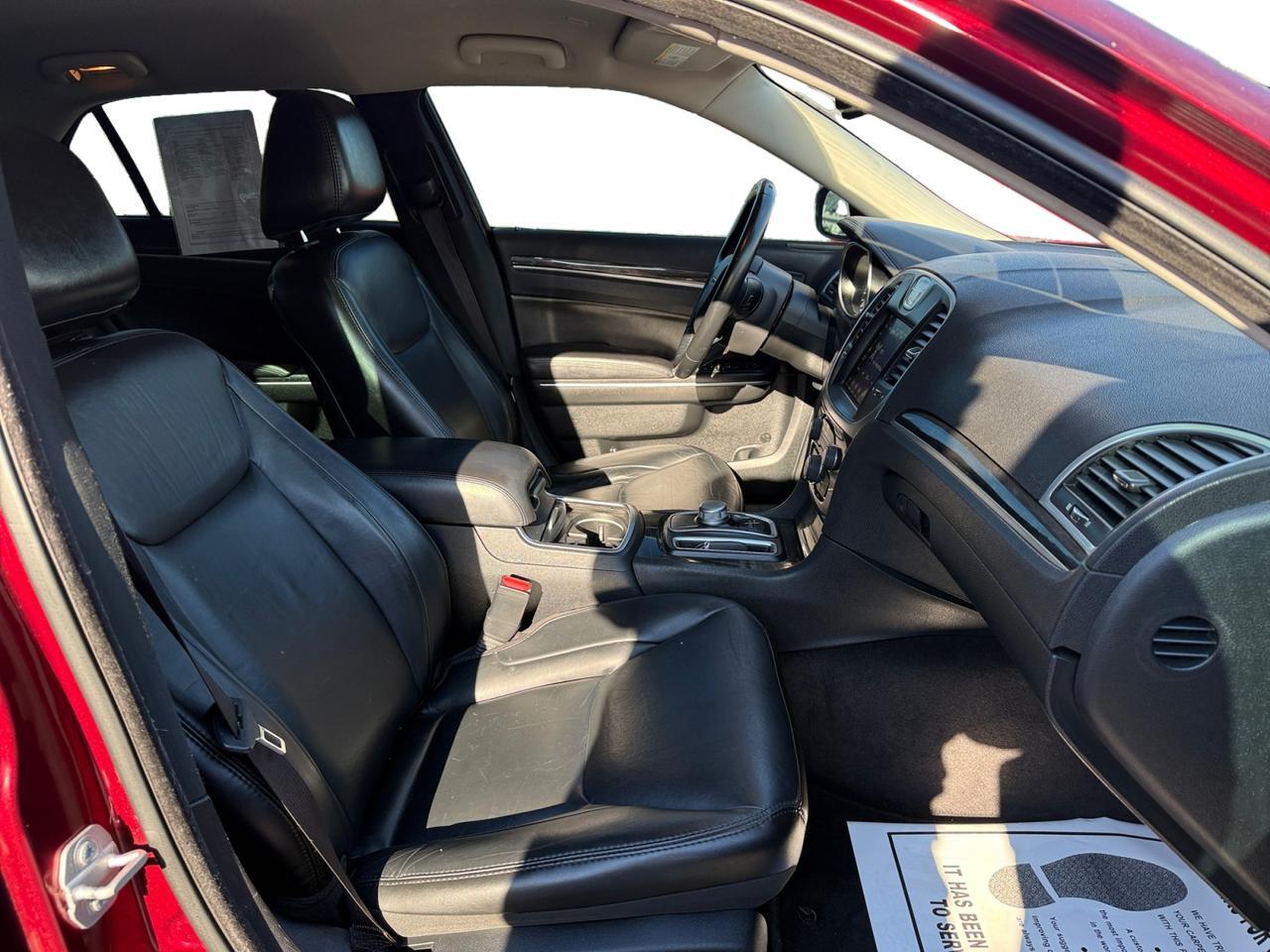 2018 CHRYSLER 300 TOURING Touring L Kansas City MO 2018 CHRYSLER 300 TOURING Touring L Kansas City MO