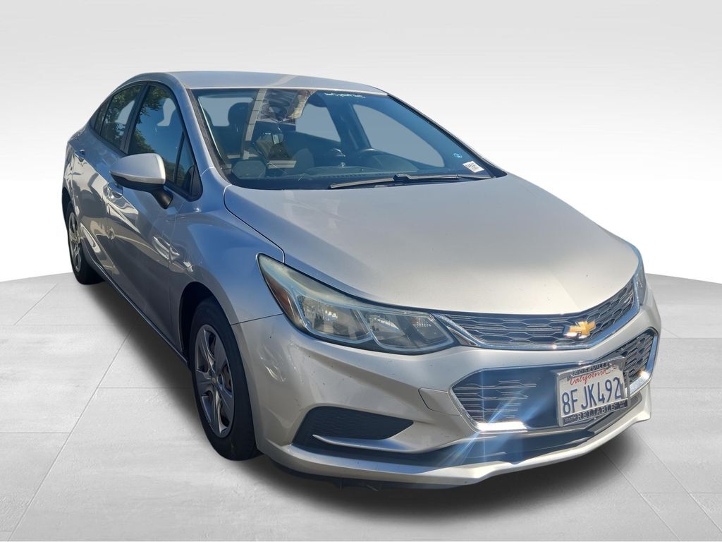 2018 Chevrolet Cruze LS 2018 Chevrolet Cruze LS