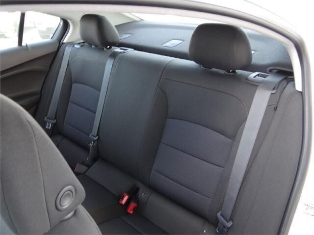 2018 Chevrolet Cruze LS Oshkosh WI